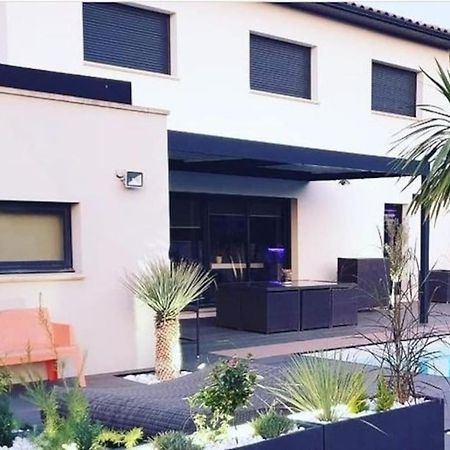 Maison De Vacances Contemporaine Avec Piscine Vila Vedène Exterior foto